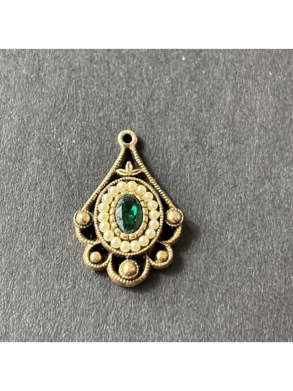 Vintage Avon Pendant Charm Gold Pearl Emerald Green Rhinestone Retro Bling Glam